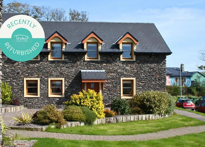 Dingle Courtyard Holiday Homes 3 Bed By Trident Holiday Homes